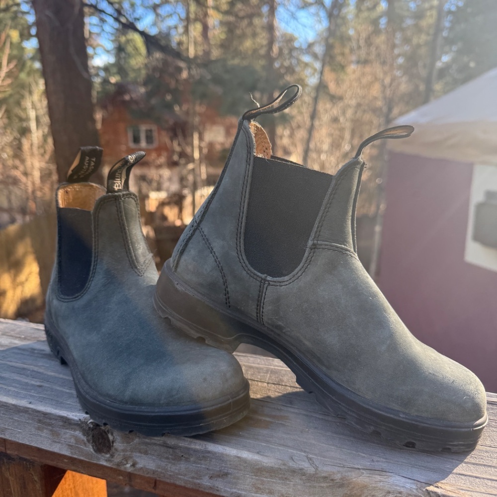 Blundstone boots, size 6 - Picture 2 of 5
